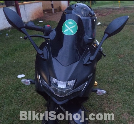 Suzuki gixxer sf fi abs